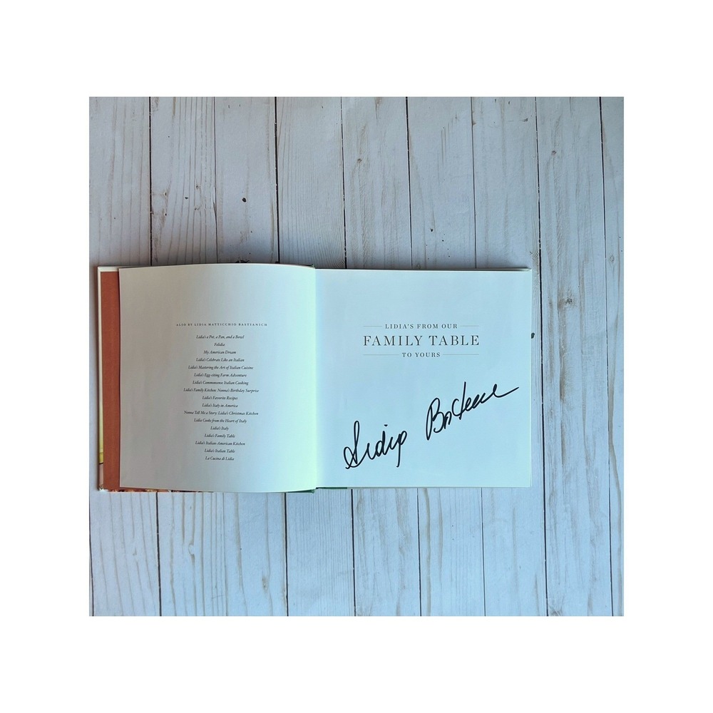 Lidia Bastianich Signed Cookbook Lidia's From Our Family Table to Yours Green OS - Picture 2 of 7